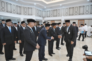 Unik dan Lucu, Pelantikan Ala Bobby Nasution, Pejabat Pemprov Sumut Dilantik Tanpa Tahu Jabatan