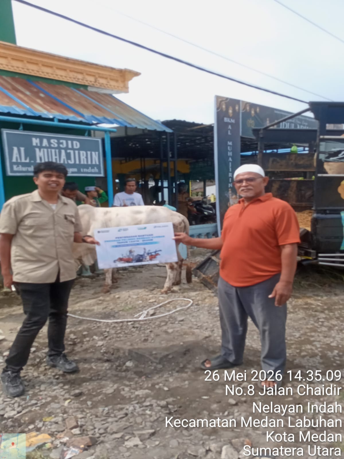 Pelindo Regional 1 Serahkan Hewan Qurban kepada Masjid Sekitar Pelabuhan